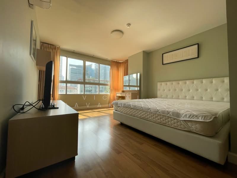 The Clover Thonglor Residence, Bangkok, Soi Sukhumvit 55, Khlong Tan Nua, Watthana, Bangkok, 2 Bedrooms, 73 sqm, Condo For Rent, by Vichai Annavakulthorn, 500469885 - DDproperty.com