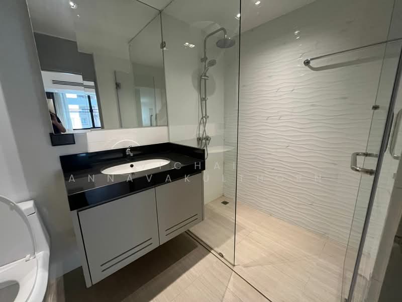 Villa Bajaj, Bangkok, Soi Sukhumvit 19, Khlongtoei Nua, Watthana, Bangkok, 2 Bedrooms, 160 sqm, Condo For Rent, by Vichai Annavakulthorn, 500469900 - DDproperty.com