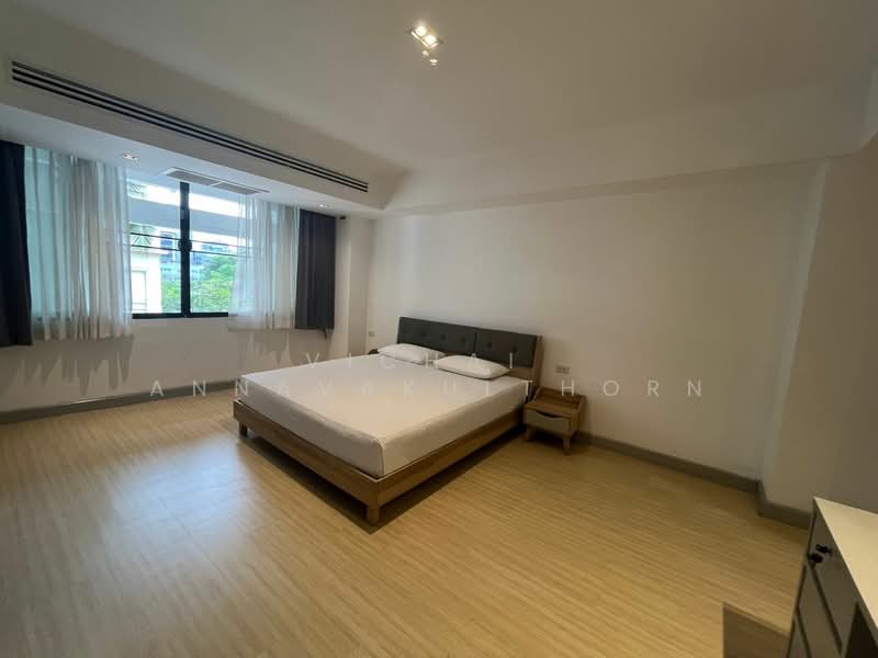Villa Bajaj, Bangkok, Soi Sukhumvit 19, Khlongtoei Nua, Watthana, Bangkok, 2 Bedrooms, 160 sqm, Condo For Rent, by Vichai Annavakulthorn, 500469900 - DDproperty.com