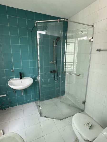 4-BR Townhouse, Bangkok, Lat Yao, Chatuchak, Bangkok, 4 Bedrooms, 300 sqm, Townhouse For Rent, by Vichai Annavakulthorn, 500469925 - DDproperty.com