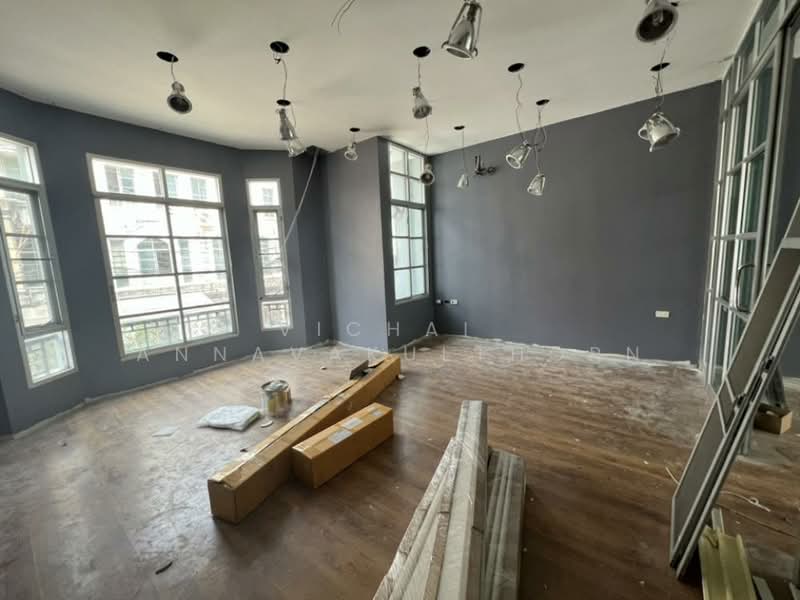 4-BR Townhouse, Bangkok, Lat Yao, Chatuchak, Bangkok, 4 Bedrooms, 300 sqm, Townhouse For Rent, by Vichai Annavakulthorn, 500469925 - DDproperty.com