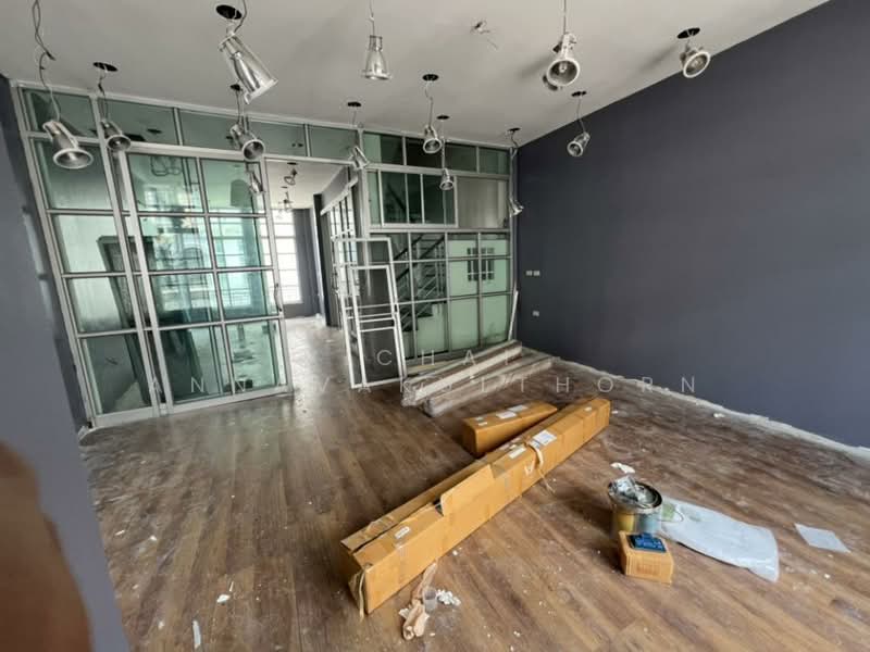 4-BR Townhouse, Bangkok, Lat Yao, Chatuchak, Bangkok, 4 Bedrooms, 300 sqm, Townhouse For Rent, by Vichai Annavakulthorn, 500469925 - DDproperty.com