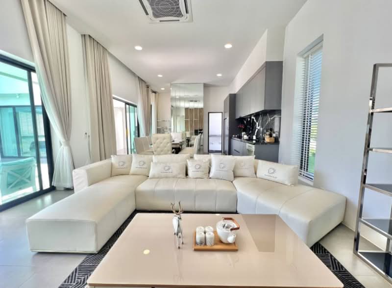 Palm Lakeside Villas, Chon Buri (Pattaya), Poong, Bang Lamung (Pattaya), Chon Buri (Pattaya), 4 Bedrooms, 486 sqm, Villa For Sale, by Valen Lokunpai , 500469926 - DDproperty.com