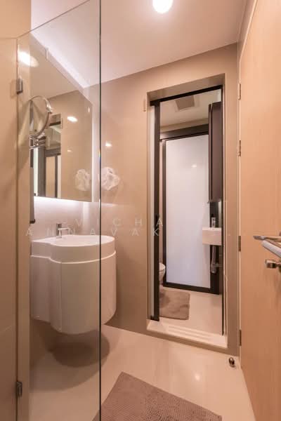 Rhythm Asoke, Bangkok, 299 Asoke - Dindaeng Road, Makkasan, Ratchathewi, Bangkok, 2 Bedrooms, 42 sqm, Condo For Rent, by Vichai Annavakulthorn, 500469928 - DDproperty.com