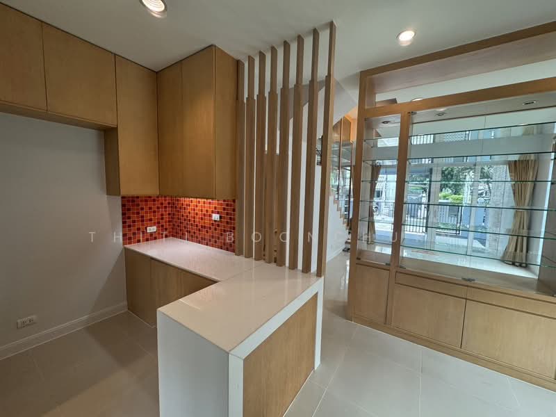 Baan Klang Muang Urbanion Rama 9-Ladprao, Bangkok, Soi Ladprao 84, Ladprao Road, Wang Thonglang, Bangkok, 3 Bedrooms, 180 sqm, Townhouse For Rent, by Thiti Boonchurn, 500469949 - DDproperty.com