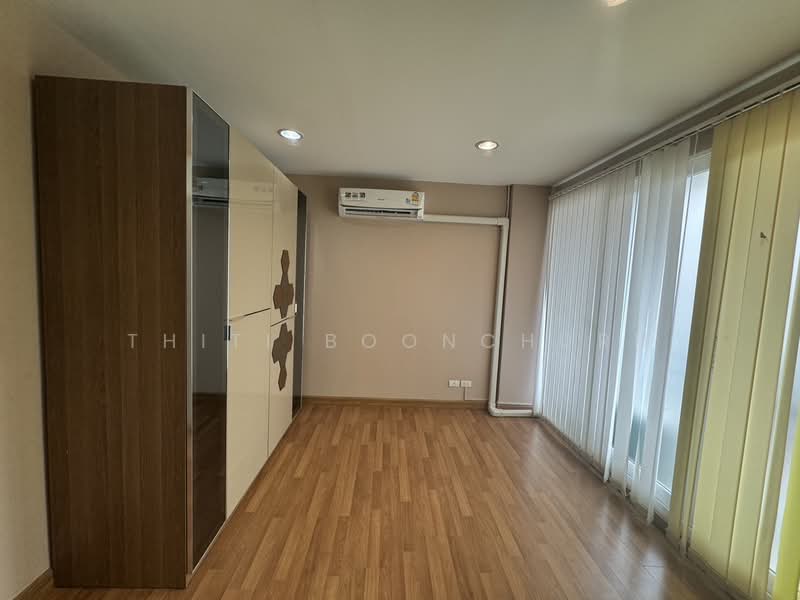 Baan Klang Muang Urbanion Rama 9-Ladprao, Bangkok, Soi Ladprao 84, Ladprao Road, Wang Thonglang, Bangkok, 3 Bedrooms, 180 sqm, Townhouse For Rent, by Thiti Boonchurn, 500469949 - DDproperty.com