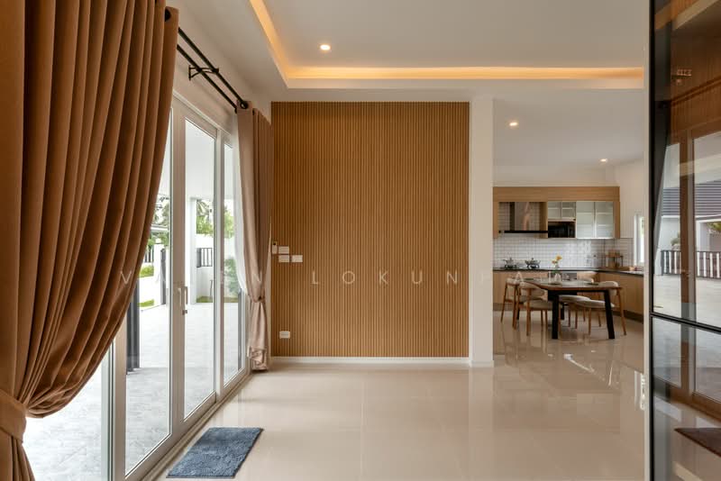 undefined, Chon Buri (Pattaya), Poong, Bang Lamung (Pattaya), Chon Buri (Pattaya), 3 Bedrooms, 146 sqm, Single Detached House For Sale, by Valen Lokunpai , 500469954 - DDproperty.com