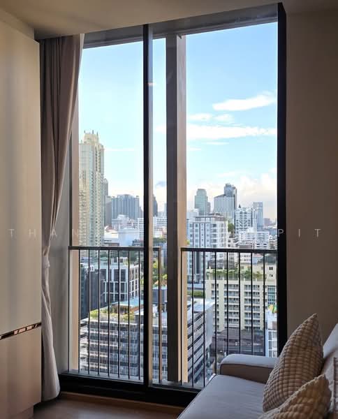 Noble Around Sukhumvit 33, Bangkok, 17 Soi Sukhumvit 33, Khlong Tan Nua, Watthana, Bangkok, 1 Bedroom, 44 sqm, Condo For Rent, by Thanakit Pongpit, 500469973 - DDproperty.com