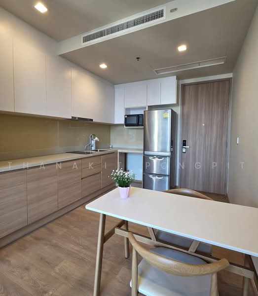 Noble Around Sukhumvit 33, Bangkok, 17 Soi Sukhumvit 33, Khlong Tan Nua, Watthana, Bangkok, 1 Bedroom, 44 sqm, Condo For Rent, by Thanakit Pongpit, 500469973 - DDproperty.com