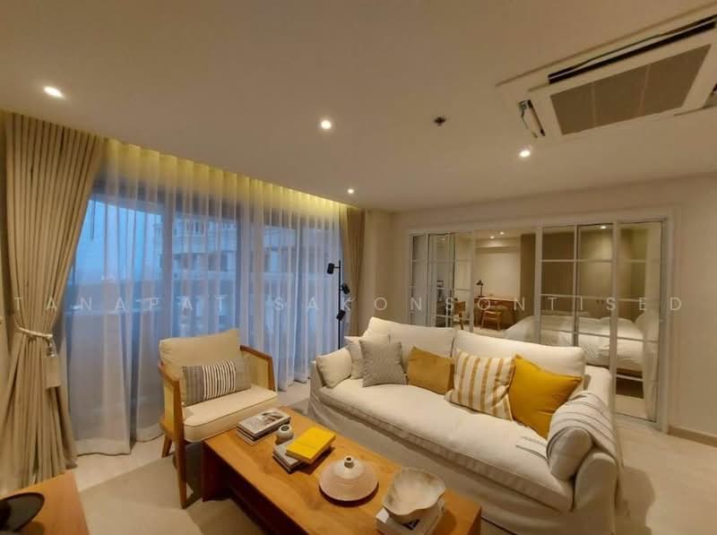 State Tower, Bangkok, 1055 Silom Road, Silom, Bang Rak, Bangkok, 2 Bedrooms, 112 sqm, Condo For Rent, by Tanapat Sakonsontised, 500469978 - DDproperty.com