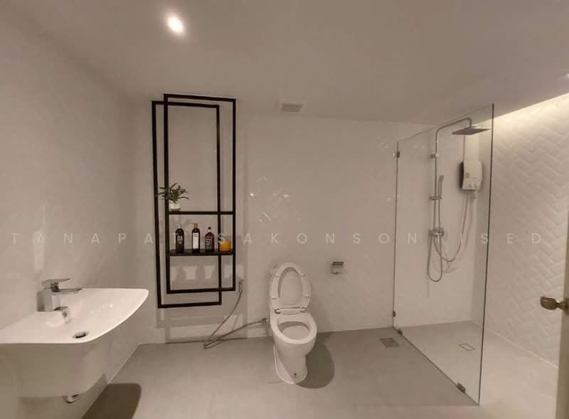 State Tower, Bangkok, 1055 Silom Road, Silom, Bang Rak, Bangkok, 2 Bedrooms, 112 sqm, Condo For Rent, by Tanapat Sakonsontised, 500469978 - DDproperty.com
