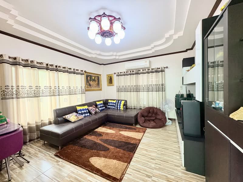 บ้านเดี่ยวบ้านกล้วย ชัยนาท, Chai Nat, Ban Kluai, Muang Chai Nat, Chai Nat, 9 Bedrooms, 150 sqm, Single Detached House For Sale, by The Best Property ต้นอ้อ, 500469979 - DDproperty.com