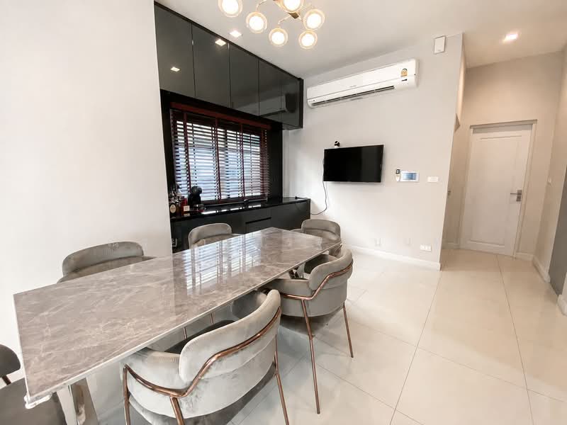 Bangkok Boulevard Sathorn-Pinklao 2, Nonthaburi, Bang Kruai-Chong Thanom Road, Mahasawat, Bang Kruai, Nonthaburi, 4 Bedrooms, 248 sqm, Single Detached House For Sale, by ณัฐยา ศิริฐานนท์, 500469989 - DDproperty.com