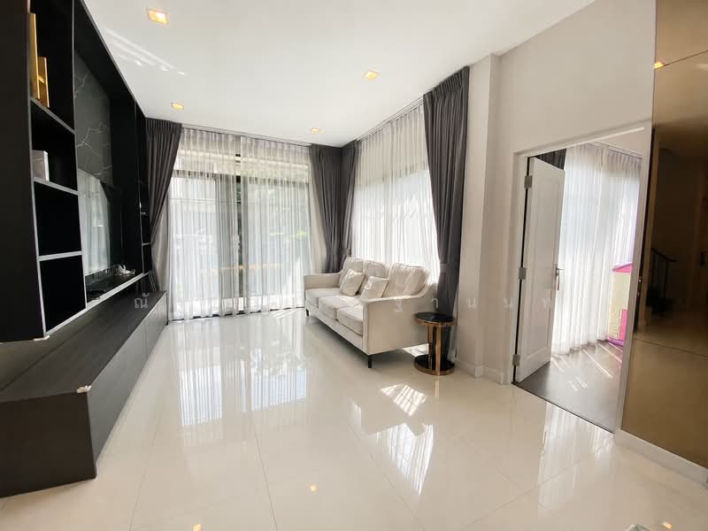Bangkok Boulevard Sathorn-Pinklao 2, Nonthaburi, Bang Kruai-Chong Thanom Road, Mahasawat, Bang Kruai, Nonthaburi, 4 Bedrooms, 248 sqm, Single Detached House For Sale, by ณัฐยา ศิริฐานนท์, 500469989 - DDproperty.com