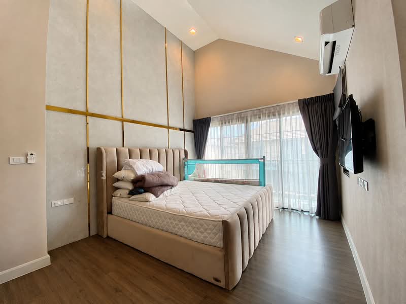 Bangkok Boulevard Sathorn-Pinklao 2, Nonthaburi, Bang Kruai-Chong Thanom Road, Mahasawat, Bang Kruai, Nonthaburi, 4 Bedrooms, 248 sqm, Single Detached House For Sale, by ณัฐยา ศิริฐานนท์, 500469989 - DDproperty.com