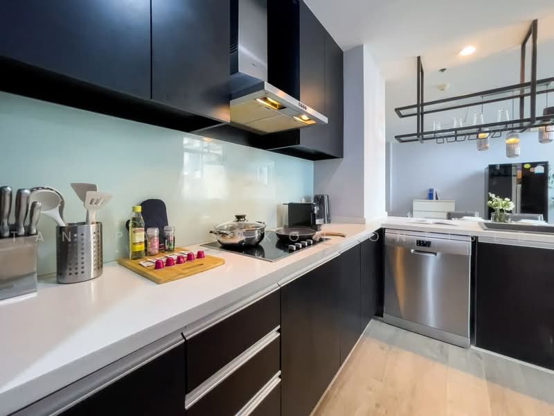 The Empire Place, Bangkok, 88 Narathiwatratchanakharin Road, Thung Maha Mek, Sathon, Bangkok, 2 Bedrooms, 110 sqm, Condo For Rent, by Tanapat Sakonsontised, 500469991 - DDproperty.com