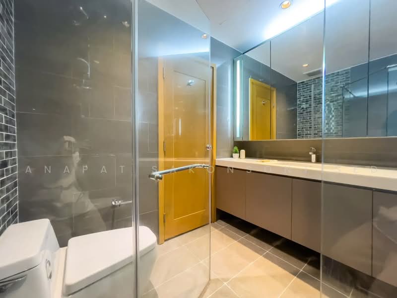 The Empire Place : ดิ เอ็มไพร์ เพลซ, กรุงเทพ, 88 ถนนนราธิวาสราชนครินทร์, ทุ่งมหาเมฆ, สาทร, กรุงเทพ, 110 ตร.ม., คอนโด ให้เช่า, โดย Tanapat Sakonsontised, 500469991 - DDproperty.com