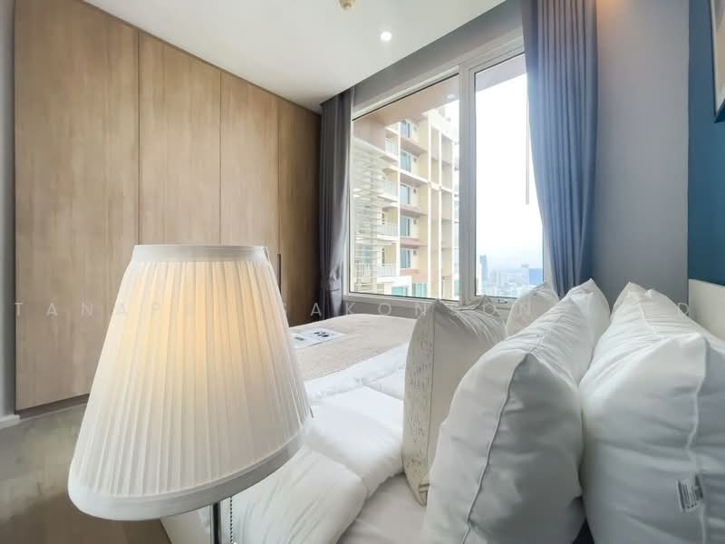 The Empire Place, Bangkok, 88 Narathiwatratchanakharin Road, Thung Maha Mek, Sathon, Bangkok, 2 Bedrooms, 110 sqm, Condo For Rent, by Tanapat Sakonsontised, 500469991 - DDproperty.com