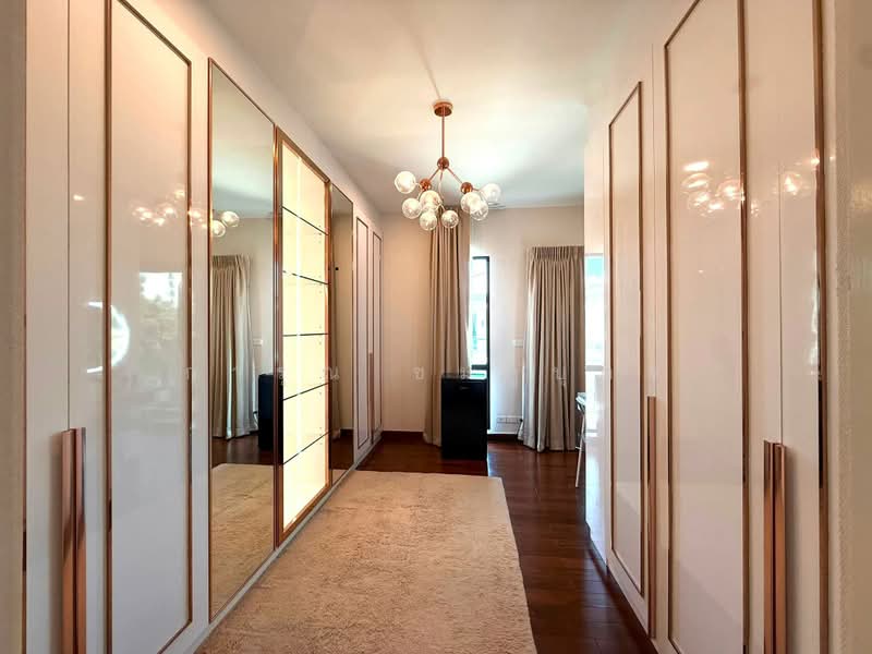The City Ekkamai-Ladprao, Bangkok, Pradit Manutham Road, Phlapphla, Wang Thonglang, Bangkok, 4 Bedrooms, 309 sqm, Single Detached House For Rent, by การุณ ชมภูบุตร, 500470014 - DDproperty.com