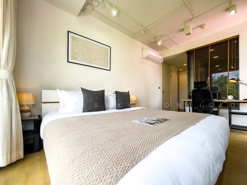 Via 31, Bangkok, Soi Sukhumvit 31, Khlong Tan Nua, Watthana, Bangkok, 2 Bedrooms, 75 sqm, Condo For Rent, by Tanapat Sakonsontised, 500470021 - DDproperty.com