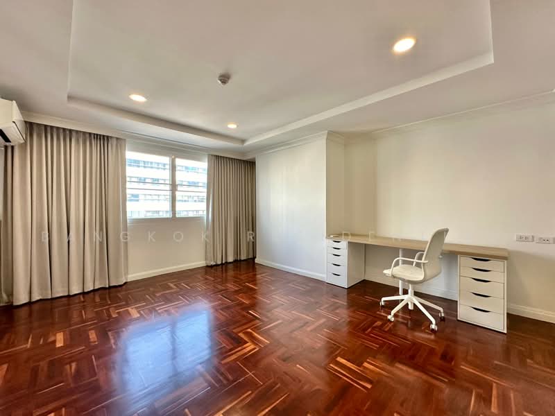 Wattana Heights : วัฒนา ไฮทส์ คอนโดมิเนียม, กรุงเทพ, ถนนสุขุมวิท, คลองเตยเหนือ, วัฒนา, กรุงเทพ, 300 ตร.ม., คอนโด ให้เช่า, โดย Bangkok Residential, 500470064 - DDproperty.com
