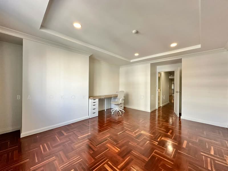 Wattana Heights : วัฒนา ไฮทส์ คอนโดมิเนียม, กรุงเทพ, ถนนสุขุมวิท, คลองเตยเหนือ, วัฒนา, กรุงเทพ, 300 ตร.ม., คอนโด ให้เช่า, โดย Bangkok Residential, 500470064 - DDproperty.com