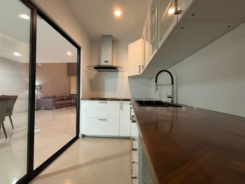 Nirvana Define Srinakarin-Rama 9, Bangkok, Srinakarin - Rom Klao Road, Saphan Sung, Bangkok, 3 Bedrooms, 285 sqm, Townhouse For Rent, by Songsatit Ariyawongwiwat, 500470095 - DDproperty.com