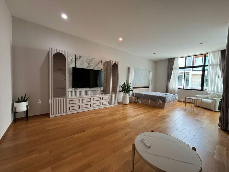 Nirvana Define Srinakarin-Rama 9, Bangkok, Srinakarin - Rom Klao Road, Saphan Sung, Bangkok, 3 Bedrooms, 285 sqm, Townhouse For Rent, by Songsatit Ariyawongwiwat, 500470095 - DDproperty.com