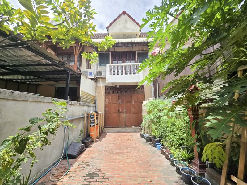 ซอยโกสุมรวมใจ 21, Bangkok, Si Khan, Don Mueang, Bangkok, 2 Bedrooms, 80 sqm, Townhouse For Sale, by ภัทรนัน อิศรางกูร ณ อยุธยา, 500470111 - DDproperty.com