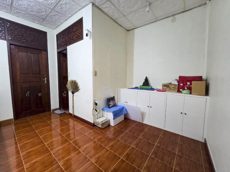 ซอยโกสุมรวมใจ 21, Bangkok, Si Khan, Don Mueang, Bangkok, 2 Bedrooms, 80 sqm, Townhouse For Sale, by ภัทรนัน อิศรางกูร ณ อยุธยา, 500470111 - DDproperty.com