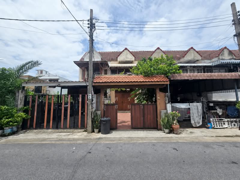 ซอยโกสุมรวมใจ 21, Bangkok, Si Khan, Don Mueang, Bangkok, 2 Bedrooms, 80 sqm, Townhouse For Sale, by ภัทรนัน อิศรางกูร ณ อยุธยา, 500470111 - DDproperty.com