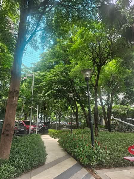 Supalai Park Ekkamai-Thonglor, Bangkok, Petchaburi Road, Bang Kapi, Huai Khwang, Bangkok, 1 Bedroom, 68 sqm, Condo For Sale, by Suchada Yodyiem, 500470144 - DDproperty.com