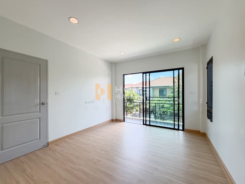 Life Bangkok Boulevard Ratchaphruek-Pinklao, Nonthaburi, Bang Kruai-Krungnon Road, Mahasawat, Bang Kruai, Nonthaburi, 3 Bedrooms, 175 sqm, Single Detached House For Sale, by HOME Real Estate Service, 500470149 - DDproperty.com