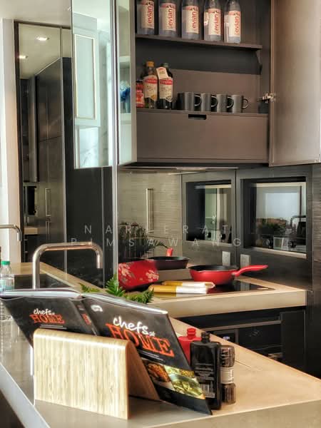 28 Chidlom, Bangkok, 28 Chit Lom Alley, Lumphini, Pathum Wan, Bangkok, 2 Bedrooms, 70 sqm, Condo For Rent, by YU RISE CO., LTD., 500470163 - DDproperty.com