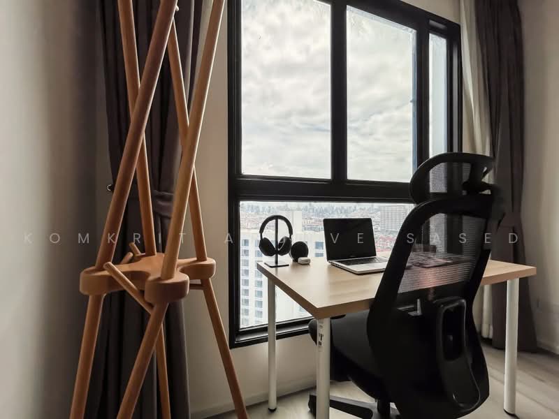 Quinn Ratchada 17, Bangkok, 454 456 Soi Inthara Mari 45, Din Daeng, Bangkok, 2 Bedrooms, 67 sqm, Condo For Rent, by Komkrit Arunvessased, 500470187 - DDproperty.com