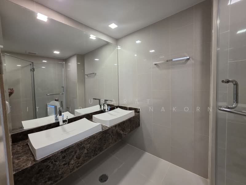 The Peak Towers, Chon Buri (Pattaya), Kasetsin 9, Nong Pru, Bang Lamung (Pattaya), Chon Buri (Pattaya), 1 Bedroom, 43 sqm, Condo For Rent, by Urarat Itthipoontanakorn, 500470198 - DDproperty.com