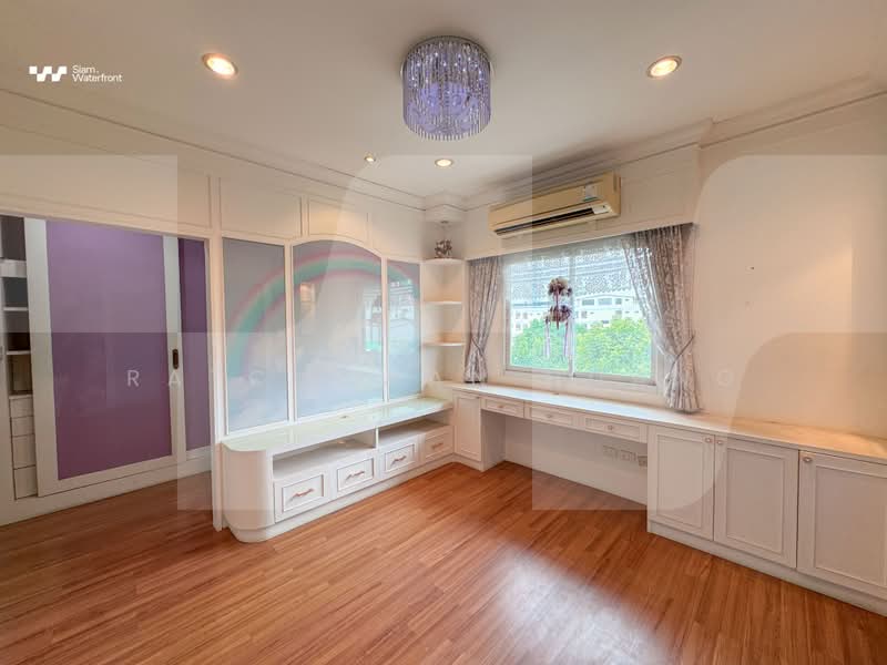 Thanapat Haus Sathorn - Narathiwas, Bangkok, Soi Chuen Chitrung, Nontri Road, Chong Nonsi, Yan Nawa, Bangkok, 6 Bedrooms, 267 sqm, Townhouse For Sale, by Ratchawan Huang, 500470209 - DDproperty.com