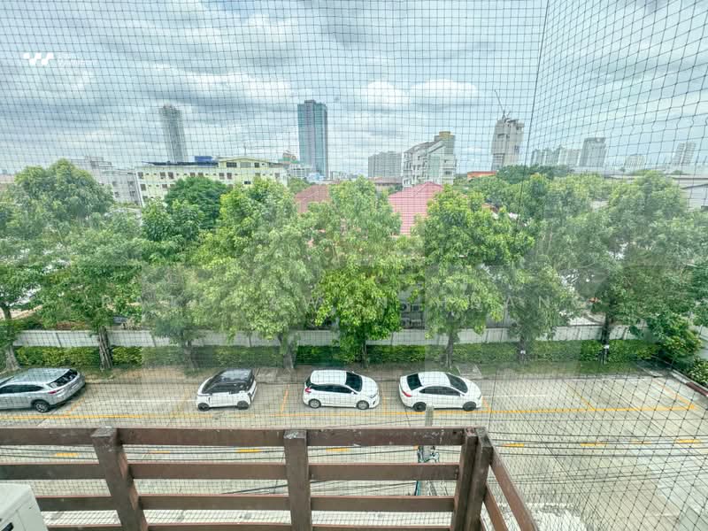 Thanapat Haus Sathorn - Narathiwas : ธนาพัฒน์ เฮ้าส์ สาทร - นราธิวาสฯ, กรุงเทพ, ซอยชื่นจิตร ถนนนนทรี, ช่องนนทรี, ยานนาวา, กรุงเทพ, 267 ตร.ม., ทาวน์เฮ้าส์ ขาย, โดย Ratchawan Huang, 500470209 - DDproperty.com