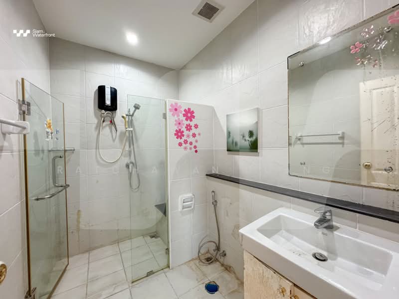 Thanapat Haus Sathorn - Narathiwas, Bangkok, Soi Chuen Chitrung, Nontri Road, Chong Nonsi, Yan Nawa, Bangkok, 6 Bedrooms, 267 sqm, Townhouse For Sale, by Ratchawan Huang, 500470209 - DDproperty.com