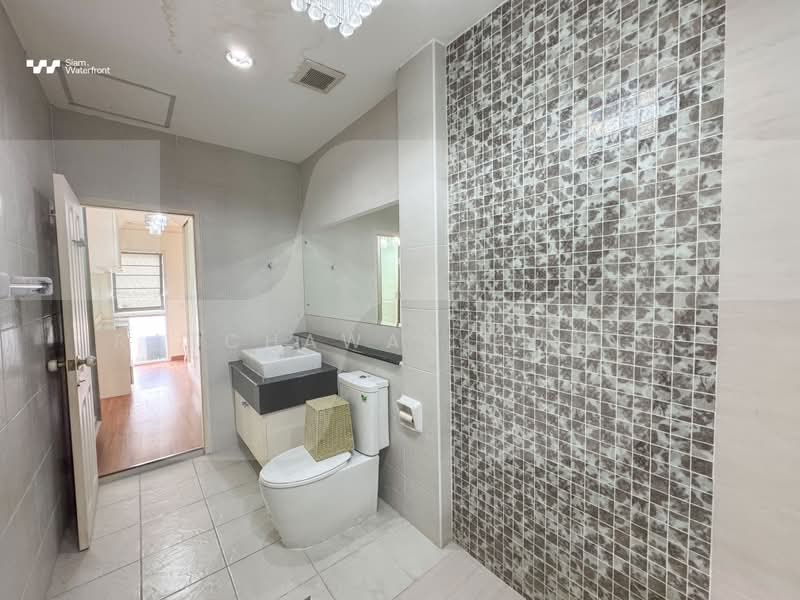 Thanapat Haus Sathorn - Narathiwas, Bangkok, Soi Chuen Chitrung, Nontri Road, Chong Nonsi, Yan Nawa, Bangkok, 6 Bedrooms, 267 sqm, Townhouse For Sale, by Ratchawan Huang, 500470209 - DDproperty.com