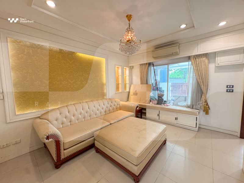 Thanapat Haus Sathorn - Narathiwas : ธนาพัฒน์ เฮ้าส์ สาทร - นราธิวาสฯ, กรุงเทพ, ซอยชื่นจิตร ถนนนนทรี, ช่องนนทรี, ยานนาวา, กรุงเทพ, 267 ตร.ม., ทาวน์เฮ้าส์ ขาย, โดย Ratchawan Huang, 500470209 - DDproperty.com