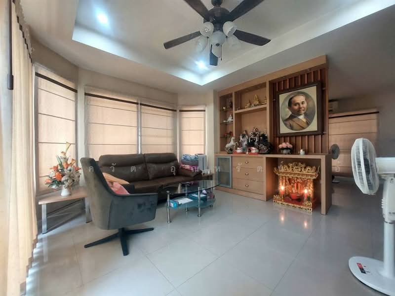 Mantana Onnut-Wongwaen, Bangkok, Sukhaphiban 2 Road, Dok Mai, Prawet, Bangkok, 3 Bedrooms, 280 sqm, Single Detached House For Sale, by คุณ ภควัต อุณหรัตน์ (อ้น), 500470211 - DDproperty.com