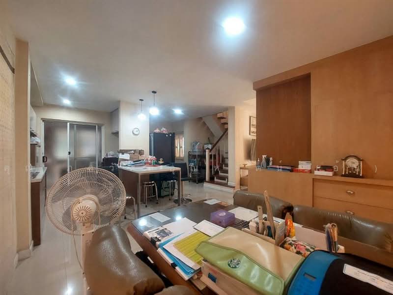 Mantana Onnut-Wongwaen, Bangkok, Sukhaphiban 2 Road, Dok Mai, Prawet, Bangkok, 3 Bedrooms, 280 sqm, Single Detached House For Sale, by คุณ ภควัต อุณหรัตน์ (อ้น), 500470211 - DDproperty.com