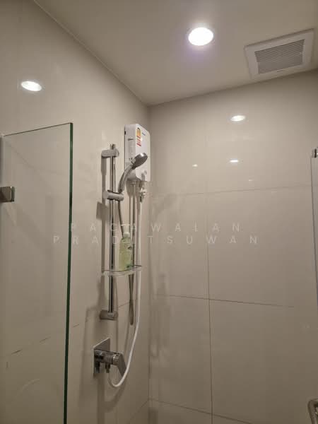 NUE Noble Ratchada-Lat Phrao, Bangkok, Lat Phrao Road, Chan Kasem, Chatuchak, Bangkok, 1 Bedroom, 26 sqm, Condo For Rent, by Supatsorn Tamrundhan, 500470212 - DDproperty.com