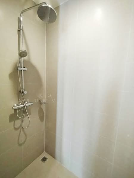 Noble Ploenchit, Bangkok, 1035 Ploenchit  Road, Lumphini, Pathum Wan, Bangkok, Studio, 44 sqm, Condo For Rent, by Komkrit Arunvessased, 500470220 - DDproperty.com