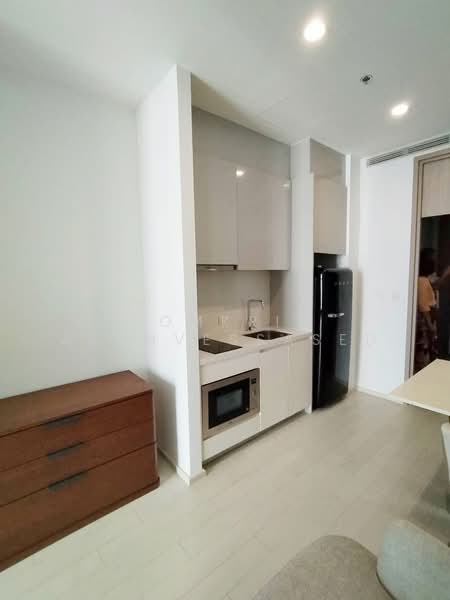 Noble Ploenchit, Bangkok, 1035 Ploenchit  Road, Lumphini, Pathum Wan, Bangkok, Studio, 44 sqm, Condo For Rent, by Komkrit Arunvessased, 500470220 - DDproperty.com