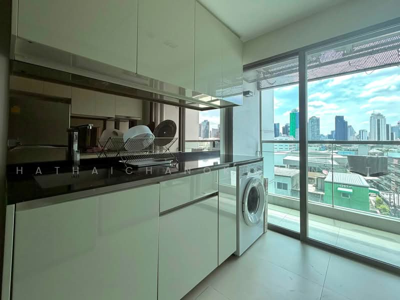 The Room Charoenkrung 30, Bangkok, 30 Charoenkrung Road, Si Phraya, Bang Rak, Bangkok, 1 Bedroom, 55 sqm, Condo For Rent, by Hathaichanok Saenset, 500470228 - DDproperty.com