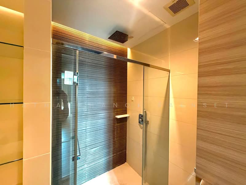 The Room Charoenkrung 30, Bangkok, 30 Charoenkrung Road, Si Phraya, Bang Rak, Bangkok, 1 Bedroom, 55 sqm, Condo For Rent, by Hathaichanok Saenset, 500470228 - DDproperty.com