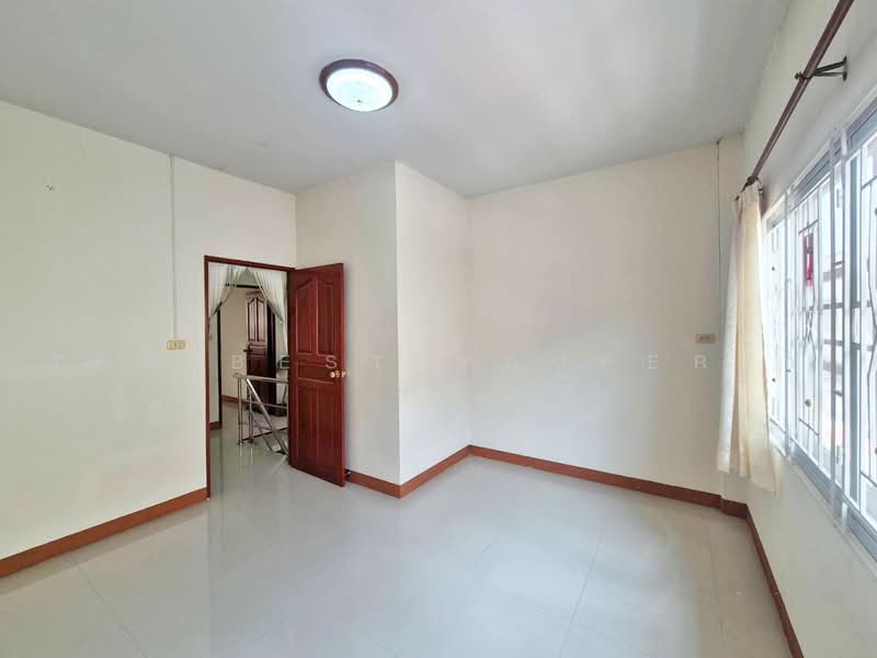 Nuafah Four, Nonthaburi, Ban Kluai-Sai Noi Road, Phimonrat, Bang Bua Thong, Nonthaburi, 2 Bedrooms, 100 sqm, Townhouse For Sale, by The Best Property มล, 500470235 - DDproperty.com