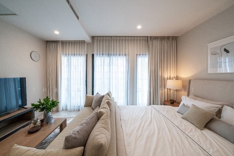 Noble Ploenchit, Bangkok, 1035 Ploenchit Road, Lumphini, Pathum Wan, Bangkok, 1 Bedroom, 47 sqm, Condo For Sale, by Thanakit Pongpit, 500470260 - DDproperty.com